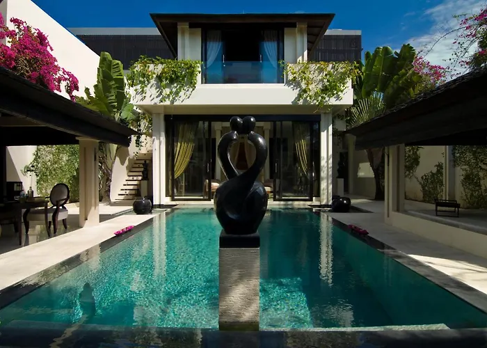 Savoir Villa *